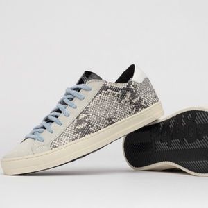 P448 John Silver Python Blue Laces Size 37